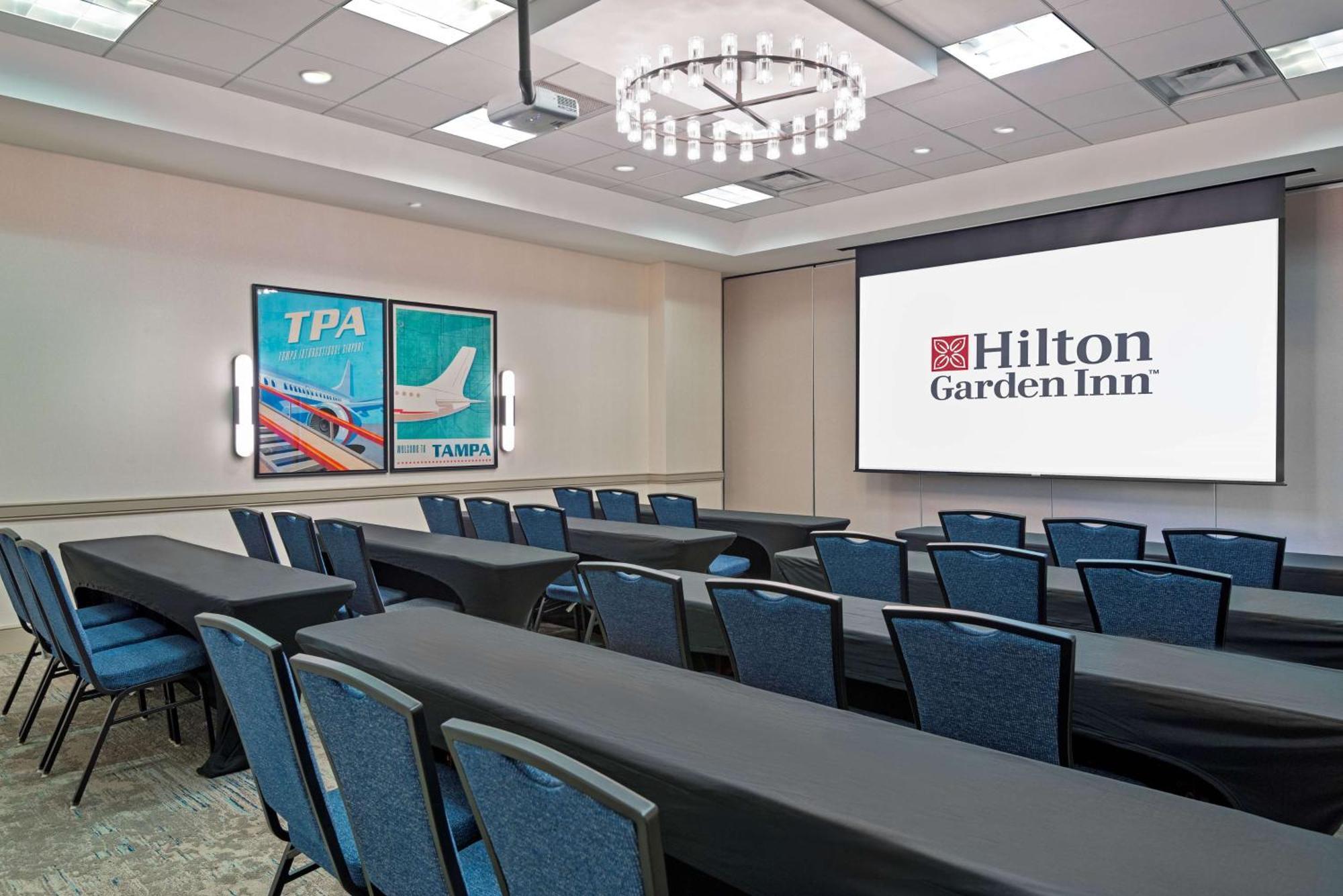 Hilton Garden Inn Tampa Airport/Westshore Экстерьер фото