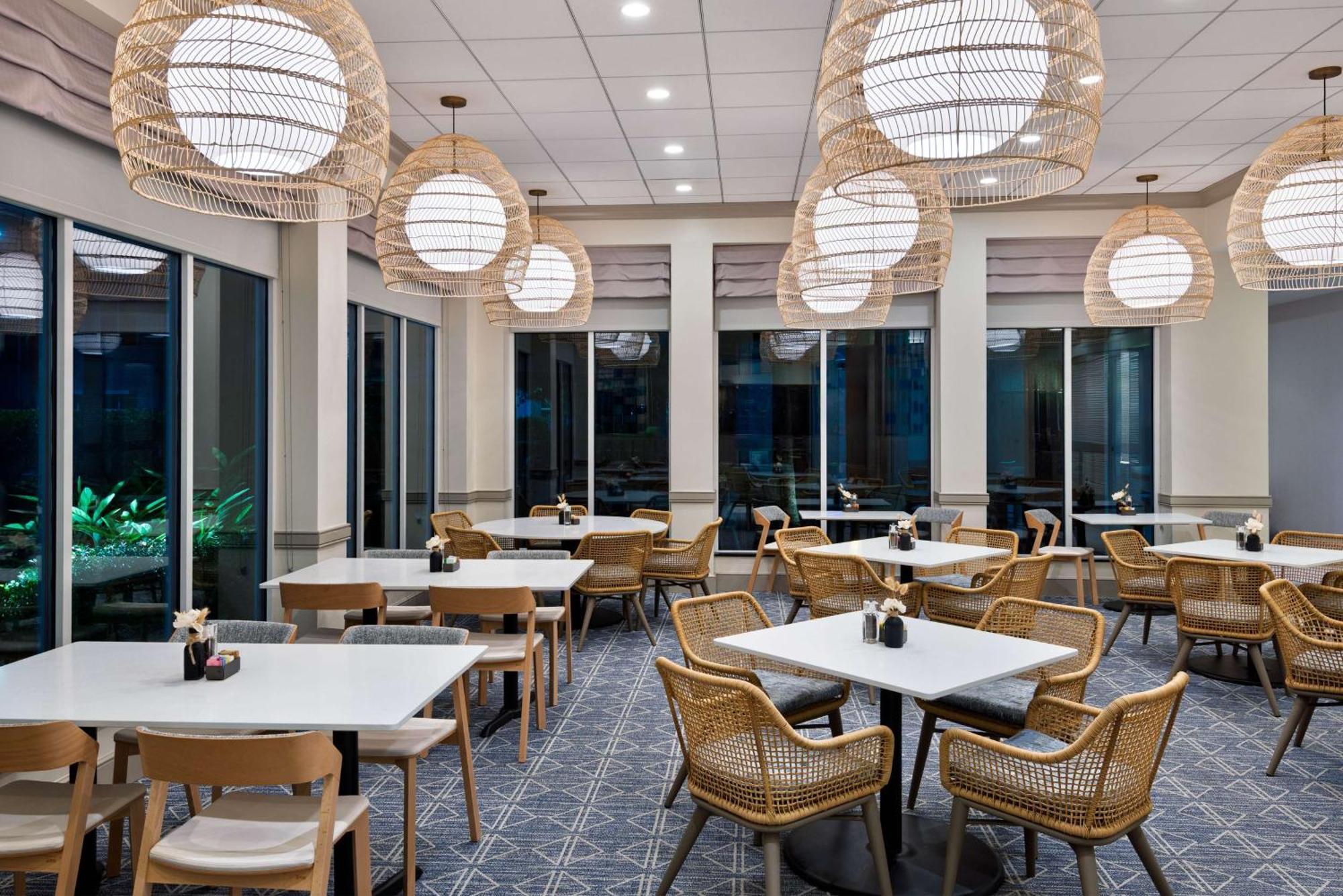 Hilton Garden Inn Tampa Airport/Westshore Экстерьер фото